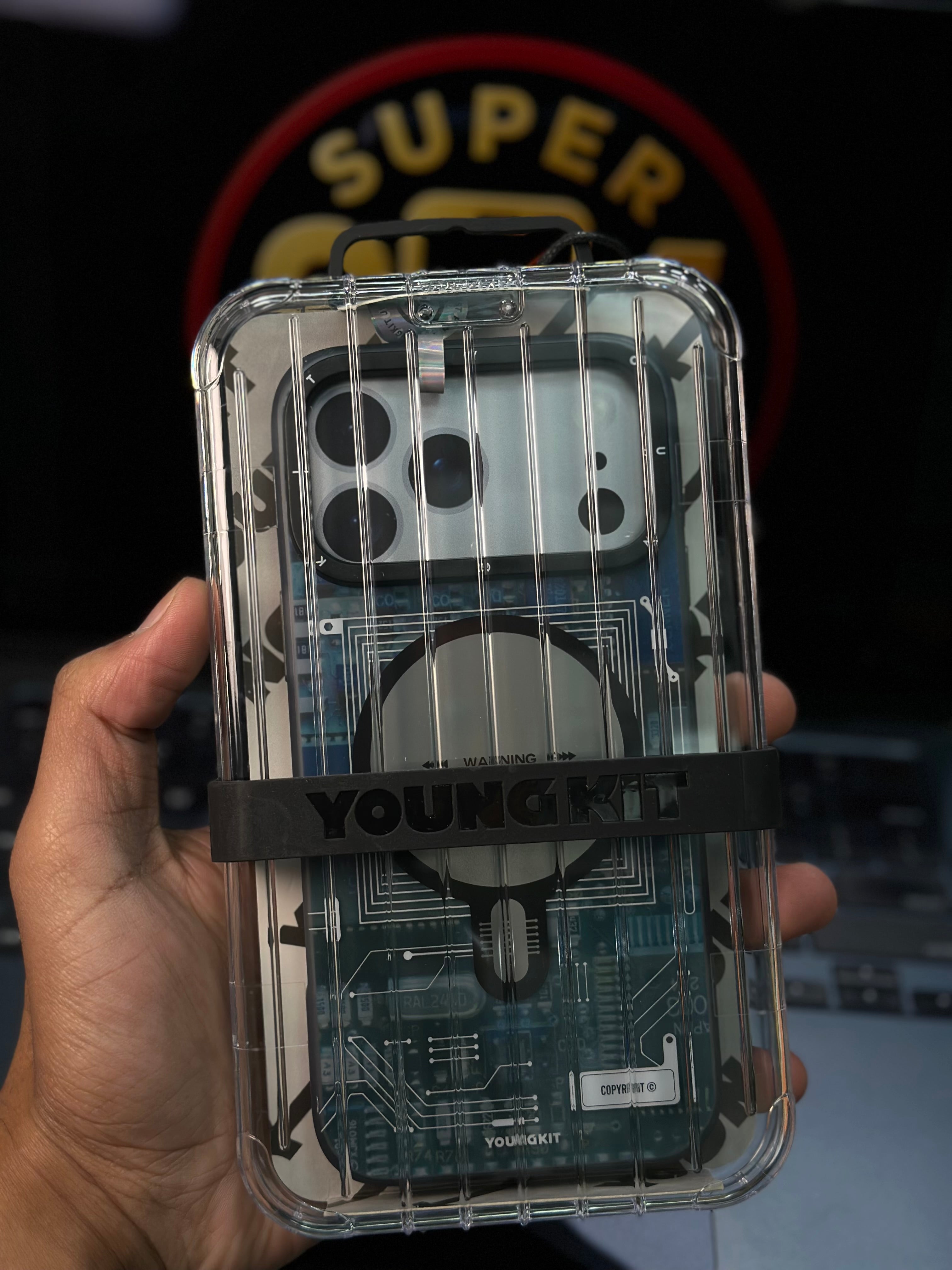 17 Pro Max YoungKit Case with Magsafe