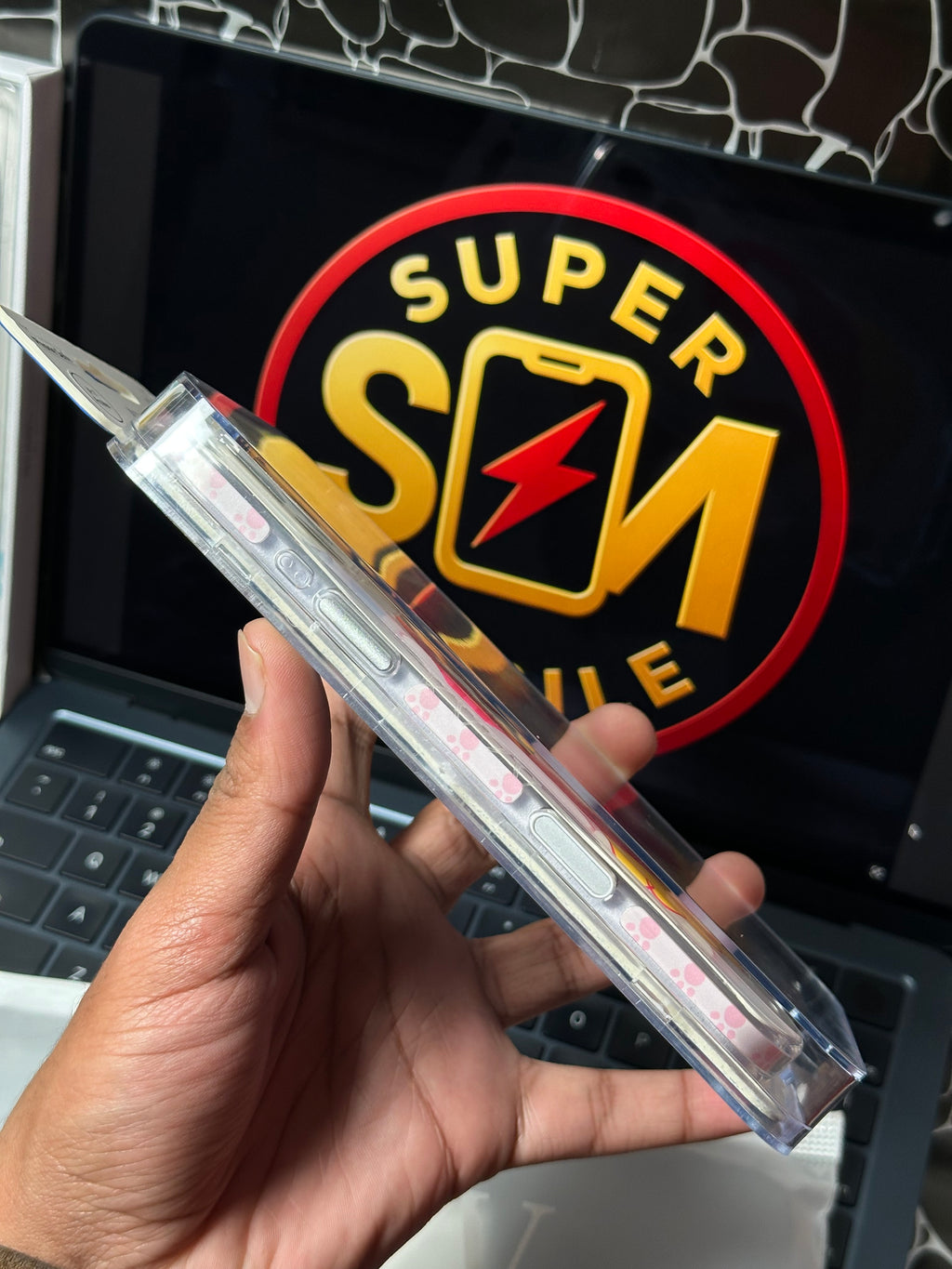 17 Pro Max Case KVZV