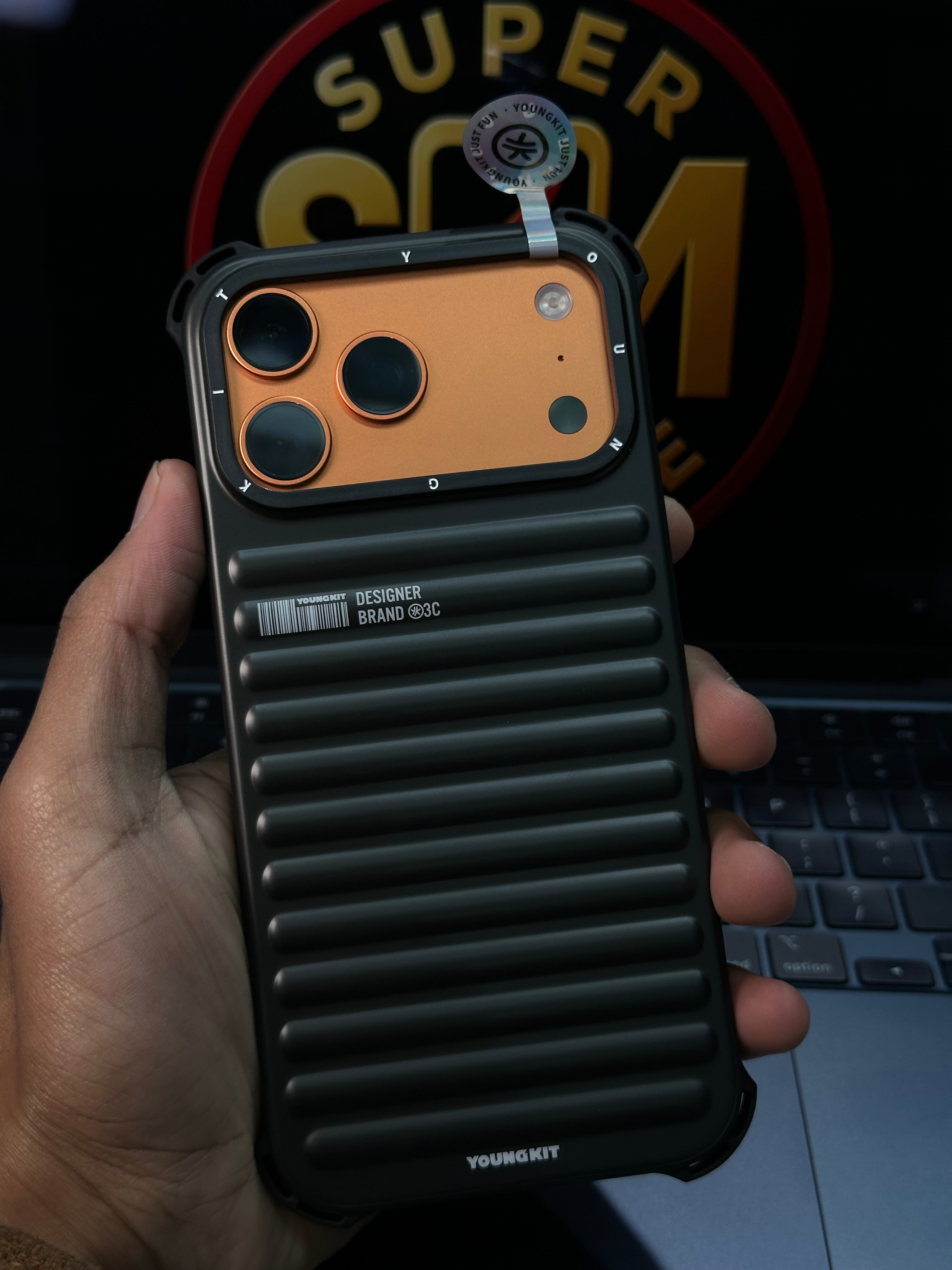 17 Pro Max Case YoungKit With Magsafe