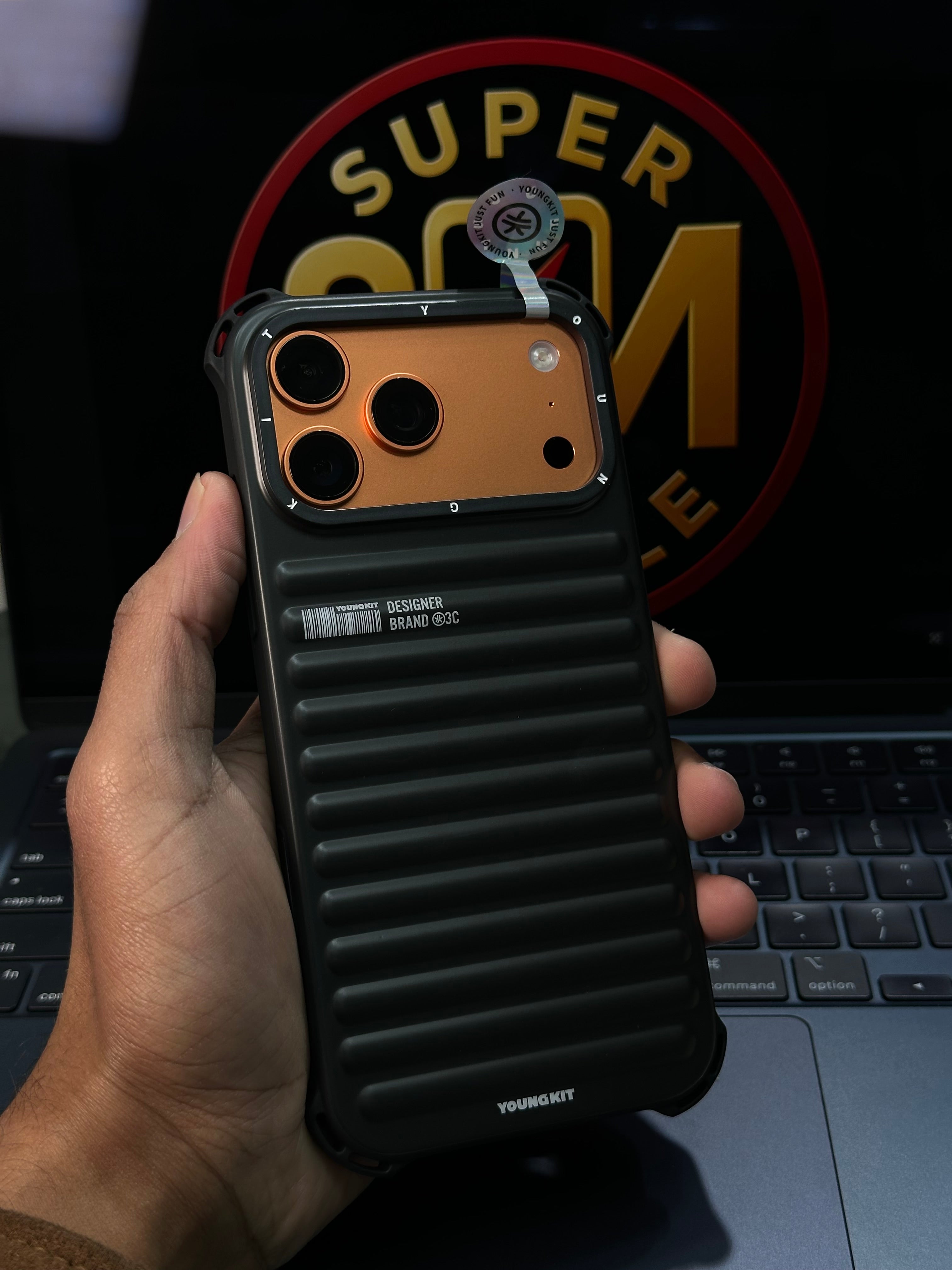 17 Pro Max Case YoungKit With Magsafe