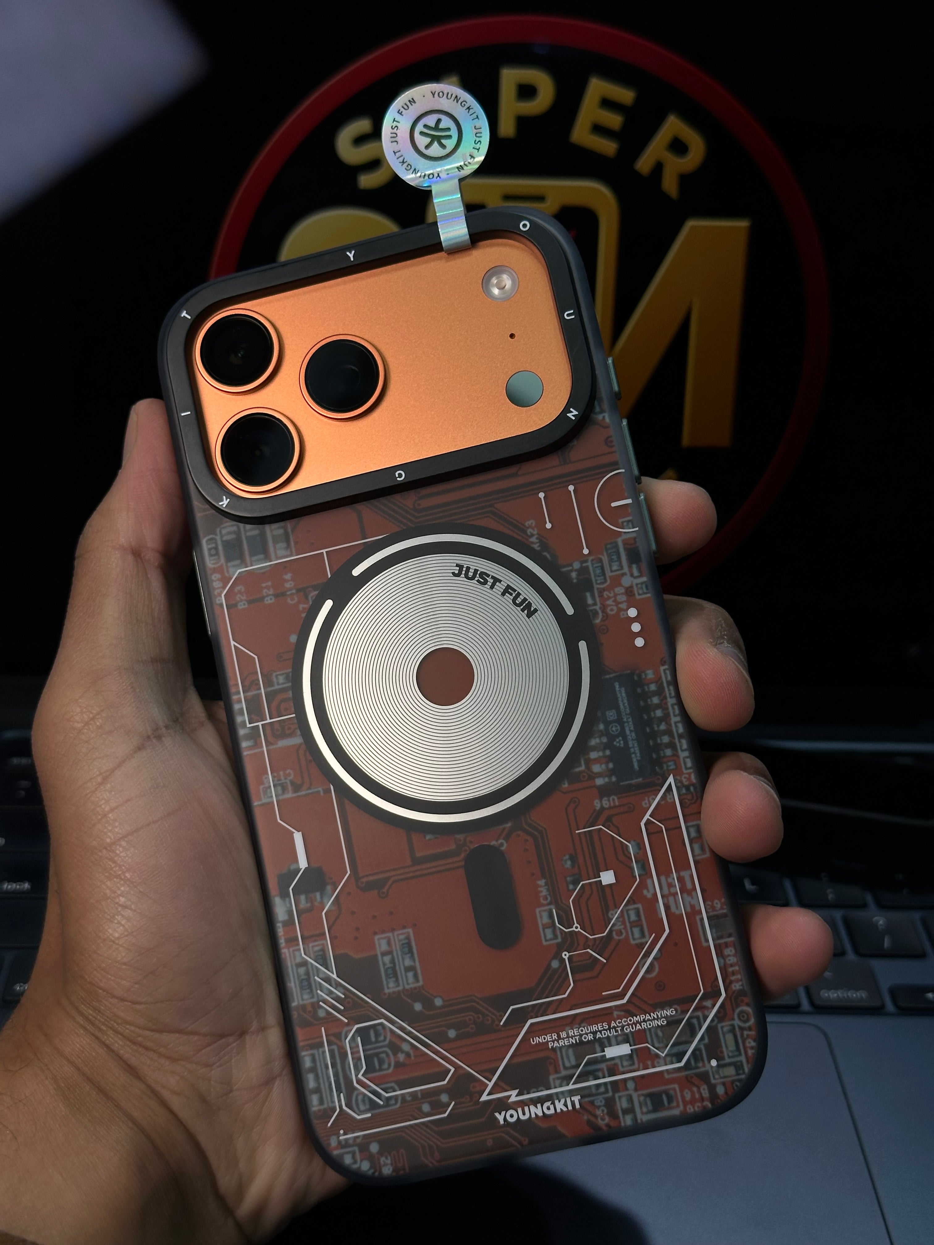 17 Pro Max YoungKit Case With Magesafe