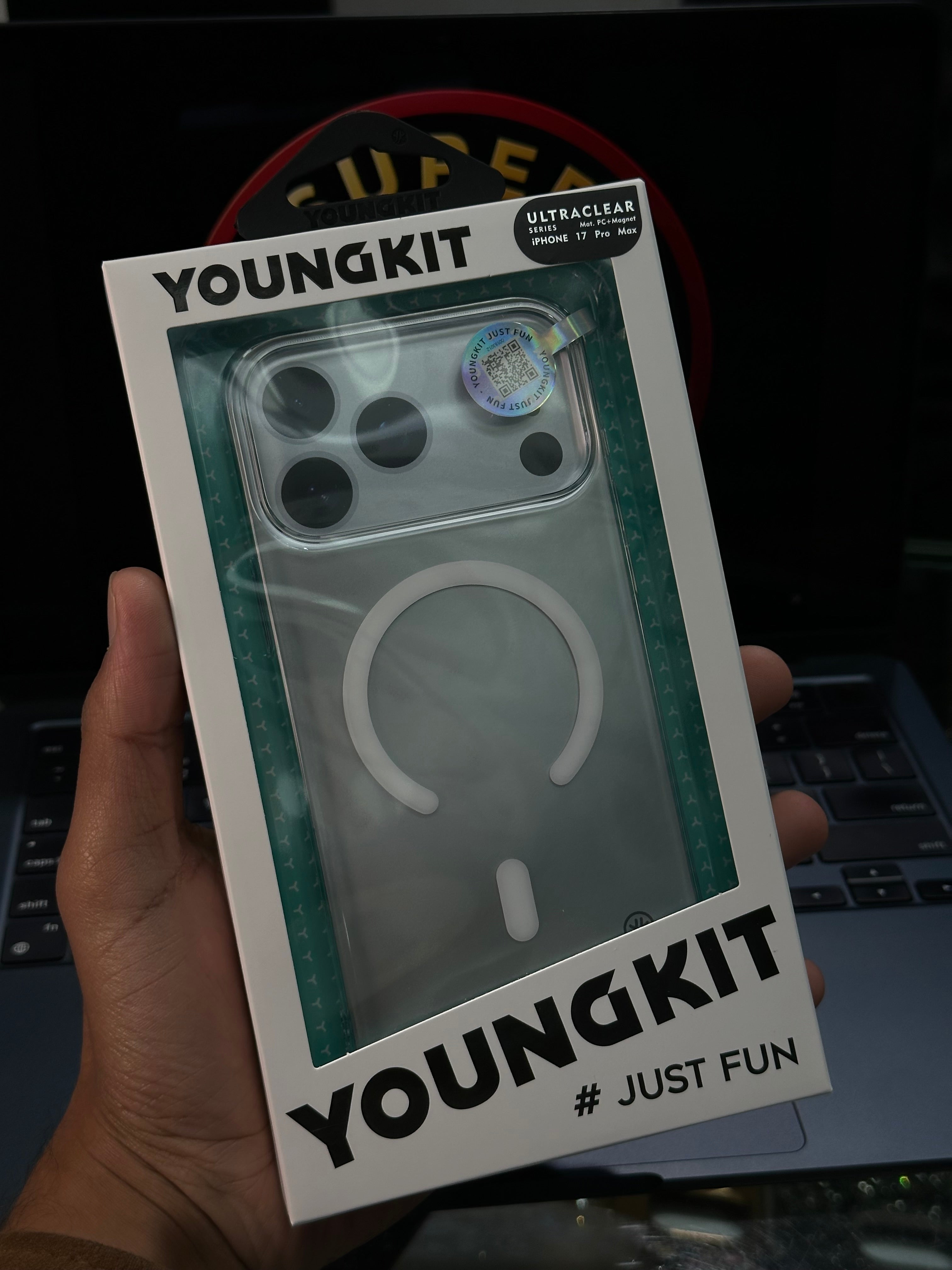 17 Pro Max YoungKit Case With MageSafe