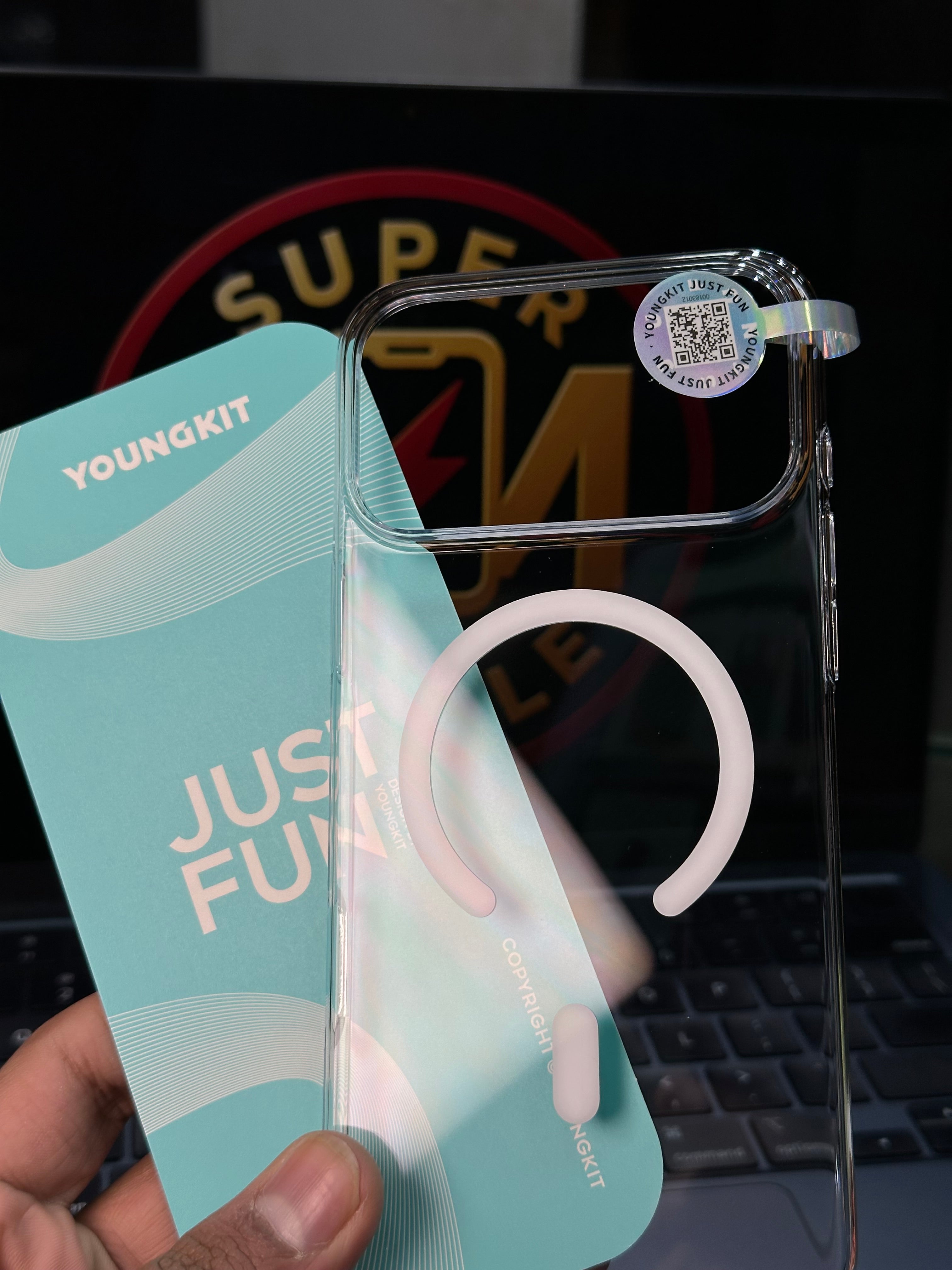 17 Pro Max YoungKit Case With MageSafe