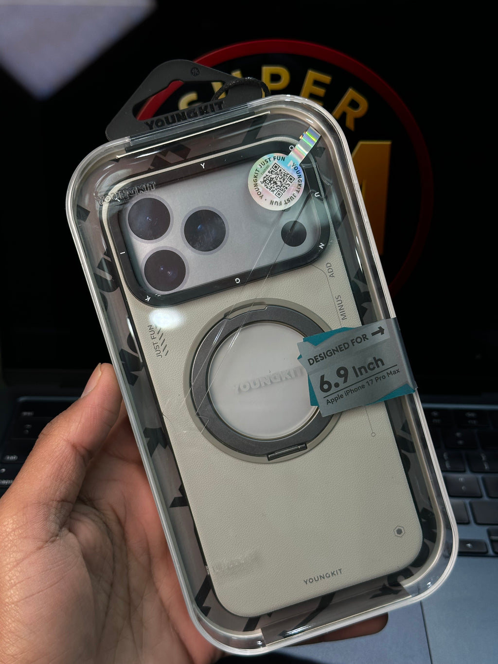 17 Pro Max Case youngkit with Magsafe