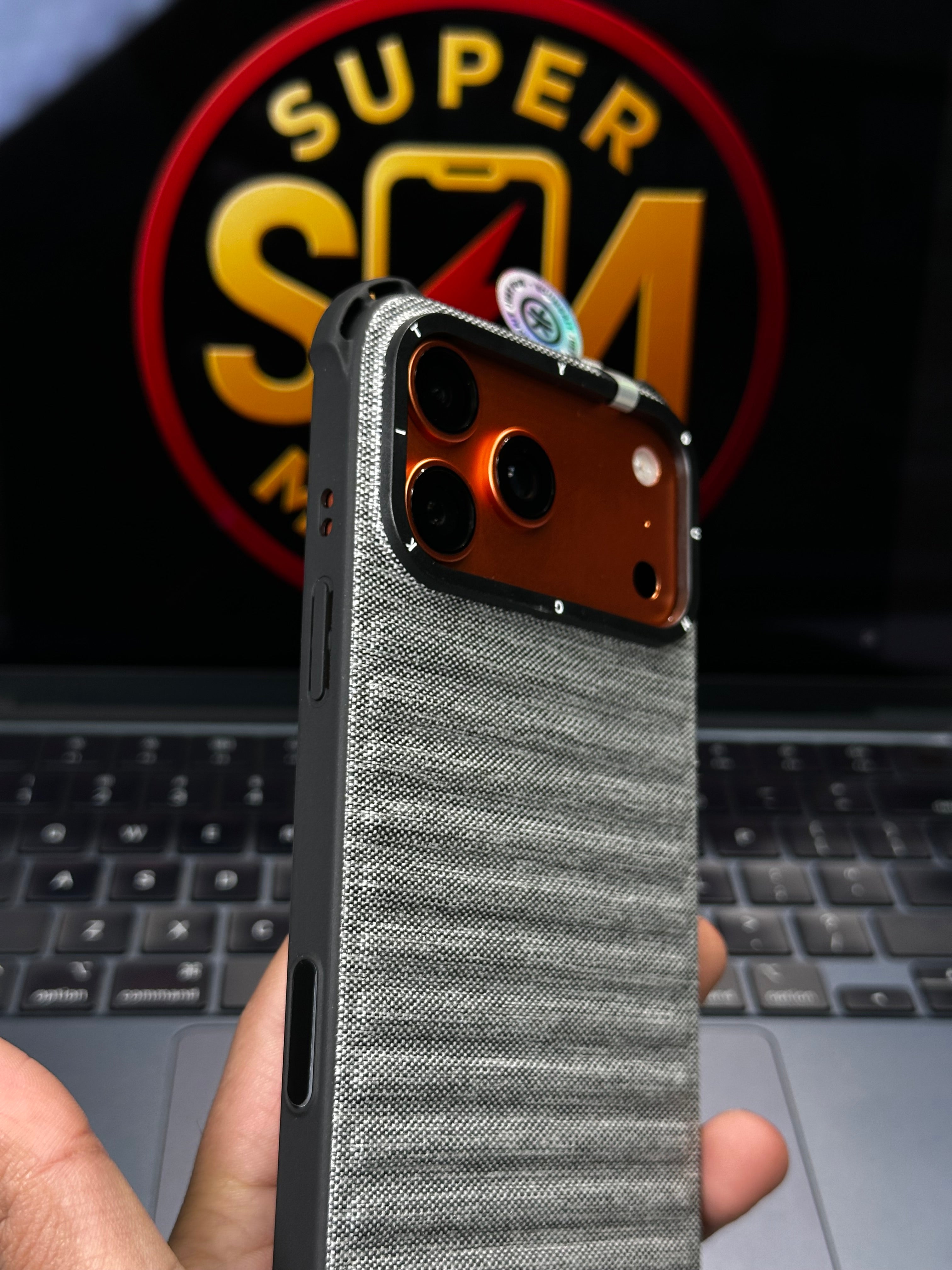 17 Pro Max case Youngkit With Magsafe